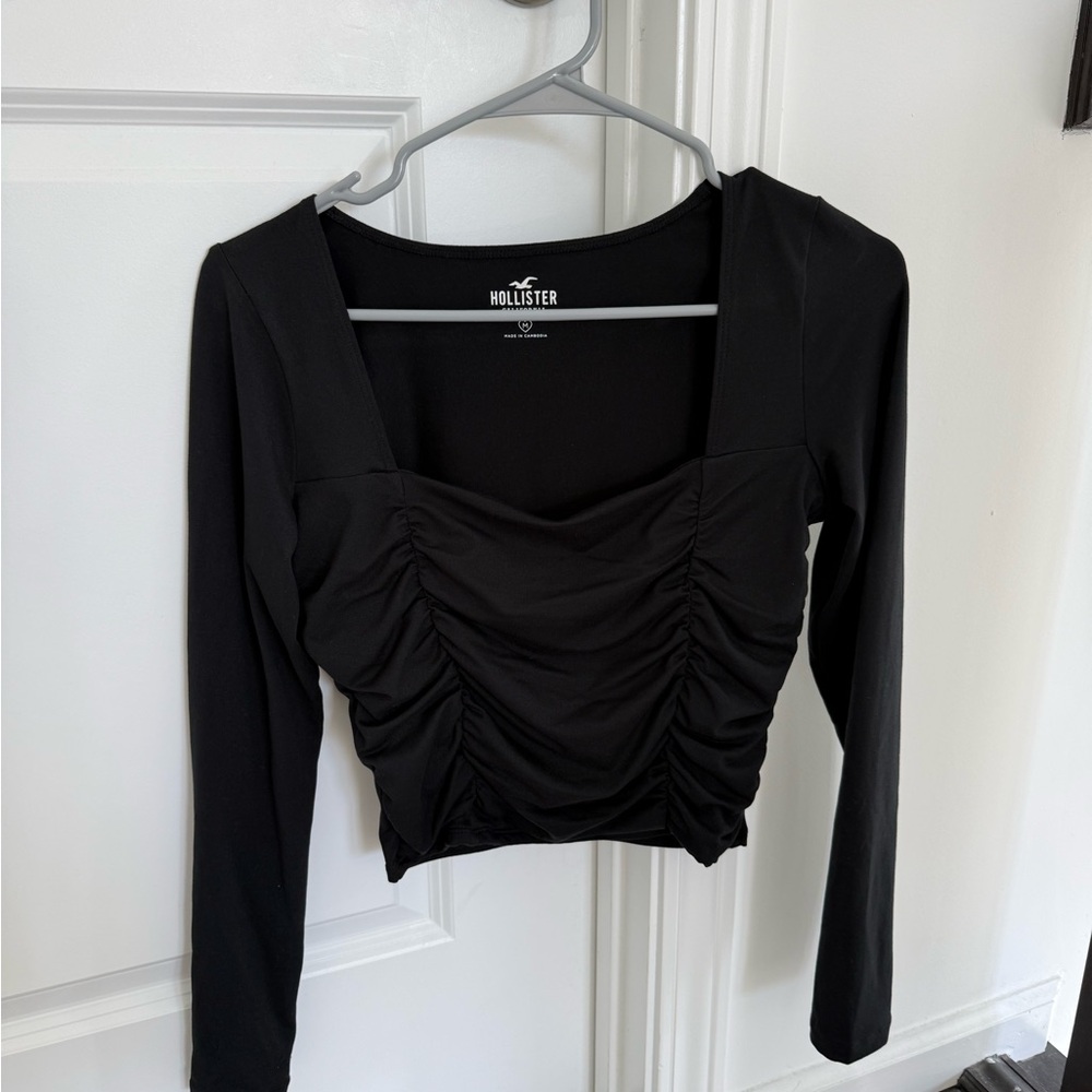 Hollister Black Ruched Square-Neck Long Sleeve Crop